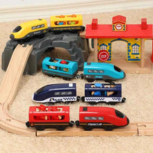Charger l'image dans la galerie, Train électrique en bois pour enfants, jouet, modèle de Train adapté aux pistes de voiture en bois, cadeau d'anniversaire et de noël, nouvelle collection