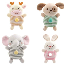 Charger l'image dans la galerie, Jouets de poussette en peluche pour nouveau-né, hochets d'animaux de dessin animé, cloches suspendues mobiles, jouet éducatif suspendu