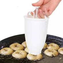 Charger l'image dans la galerie, Distributeur à Pâte à Donuts : Créez des Donuts Parfaits Facilement