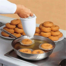 Charger l'image dans la galerie, Distributeur à Pâte à Donuts : Créez des Donuts Parfaits Facilement