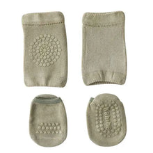 Charger l'image dans la galerie, Set chaussettes et genouillères pour bébé