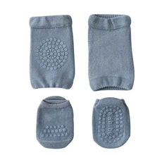 Charger l'image dans la galerie, Set chaussettes et genouillères pour bébé