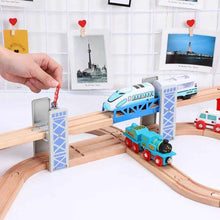 Charger l'image dans la galerie, Ensemble de jouets ferroviaires en bois, pont à Double pont en bois, accessoires en bois, modèle de passage, jouets pour enfants

