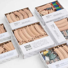Charger l'image dans la galerie, Ensemble de rails de Train en bois de hêtre, accessoires de chemin de fer adaptés à toutes les marques, jouets éducatifs pour enfants, nouvelle collection
