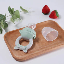 Charger l'image dans la galerie, Sucettes en silicone bébé pour fruits et légumes
