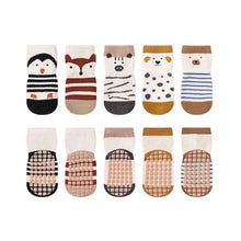 Charger l'image dans la galerie, Set 5 paires chaussettes hiver antidérapantes enfant
